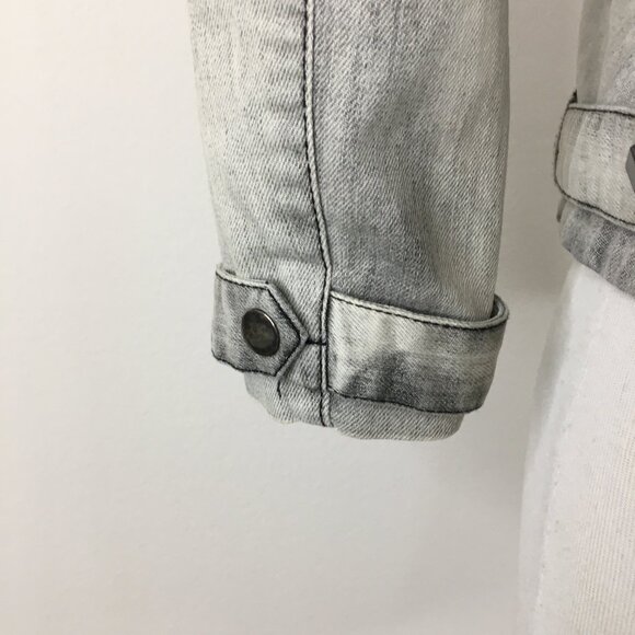BEBE Tara Subkoff Light Gray Studded Zip Pocket Belt Hem Crop Denim Jacket - Picture 14 of 16